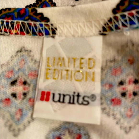 LIMITED EDITION TANK - Picture 7 of 7